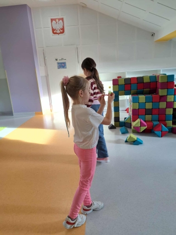 b09d9169-f3c6-4eb7-b722-d8dee4998df9