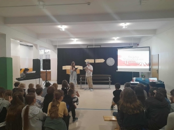 b1066ea5-ea6d-4243-b09f-4e077fc999c9