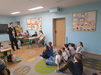 01dd8a3c-c6e4-4e11-9f6e-043e0026c712