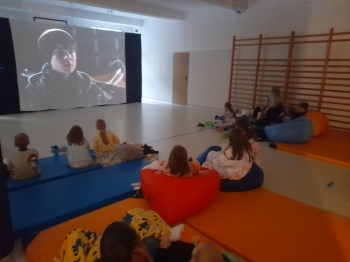 08f731bc-cf83-4edf-81af-b40d51bc3d45