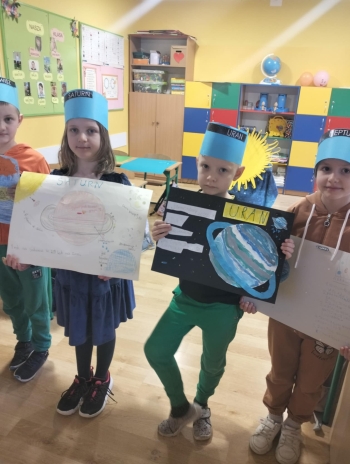 9c19686b-351d-4a13-9f09-ea3a8ebba396