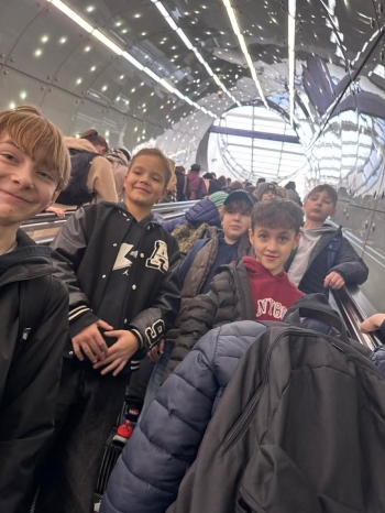 649884184_1422029016283390_3482059535967139795_n