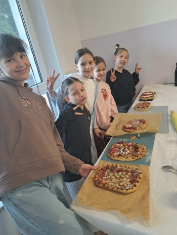 c5fd610e-9198-4957-a48e-5a132e927241