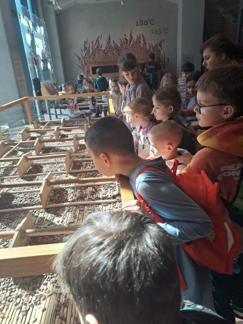 fe4b849d-90e4-4e85-a02f-c424dc93331a